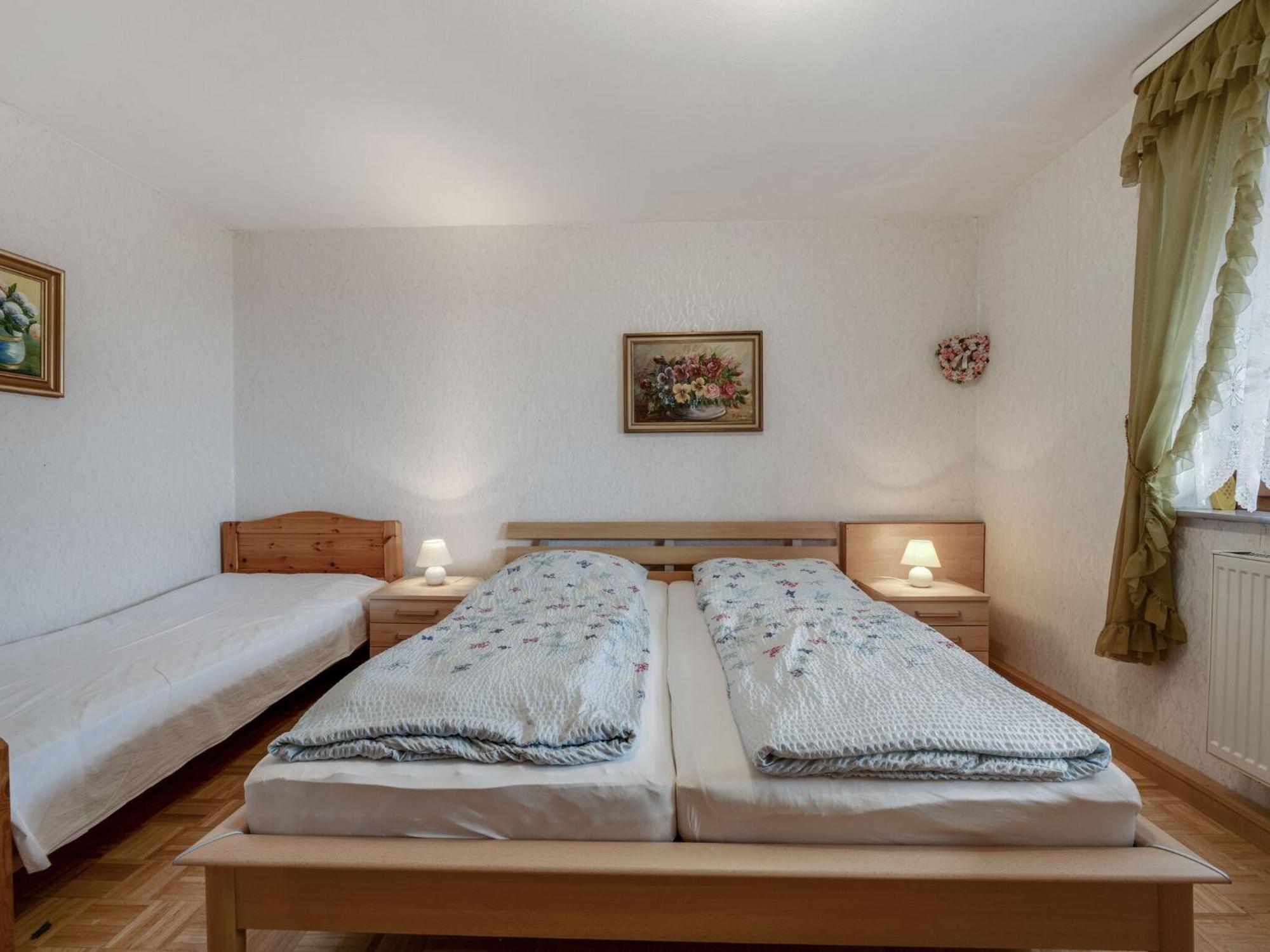 Apartment On A Farm Near The Ski Area Neukirchen beim Heiligen Blut Exterior photo